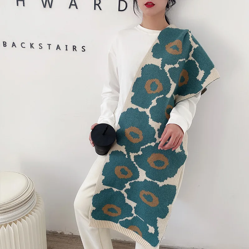 

2020 Korean new leopard print women's scarf autumn winter new fashion warm scarf knitted wool warm couple shawl cashmere scarf