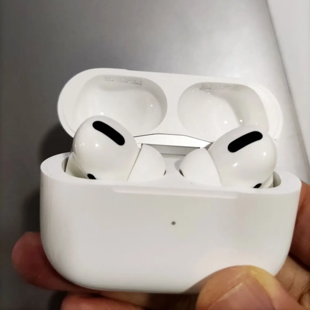 

Used Apple AirPods Pro 90% to 95% new True wireless headset Bluetooth Earphone In Ear Tws Gaming Sports Headphones for IPhone