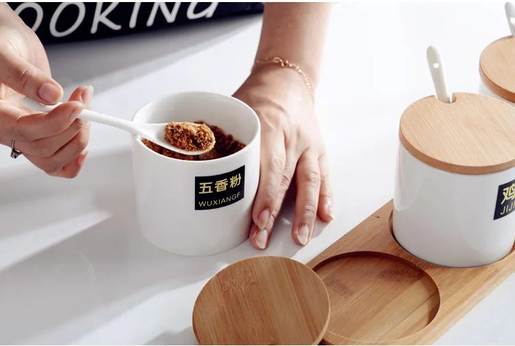 Кухонные принадлежности керамика банка для специй приправ коробка ложка с крышкой бытовой солонка коробка для хранения комбинация кухонные банки