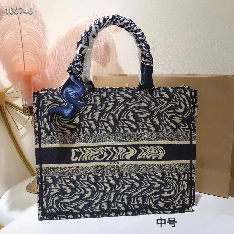 

2021 Hot Seller Designer Handbag Women Multi-functional Large Canvas Shopping Bag