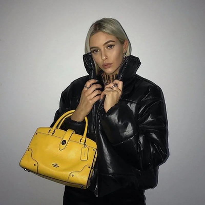 WeiYao Black Cropped Puffer Jacket Women Winter 2020 Warterproof Quilted Warm Jacket Outwear Casual Parka Coat Drawstring Zip