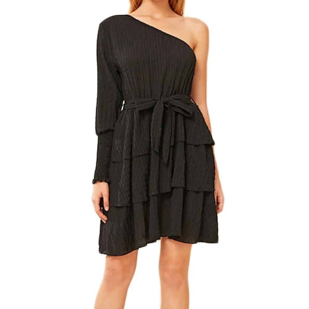 

Ursuper Women's Clothing Cross-Border Supply Sexy Oblique Shoulder Irregular Ruffled Lace-up Cake Dress Dress