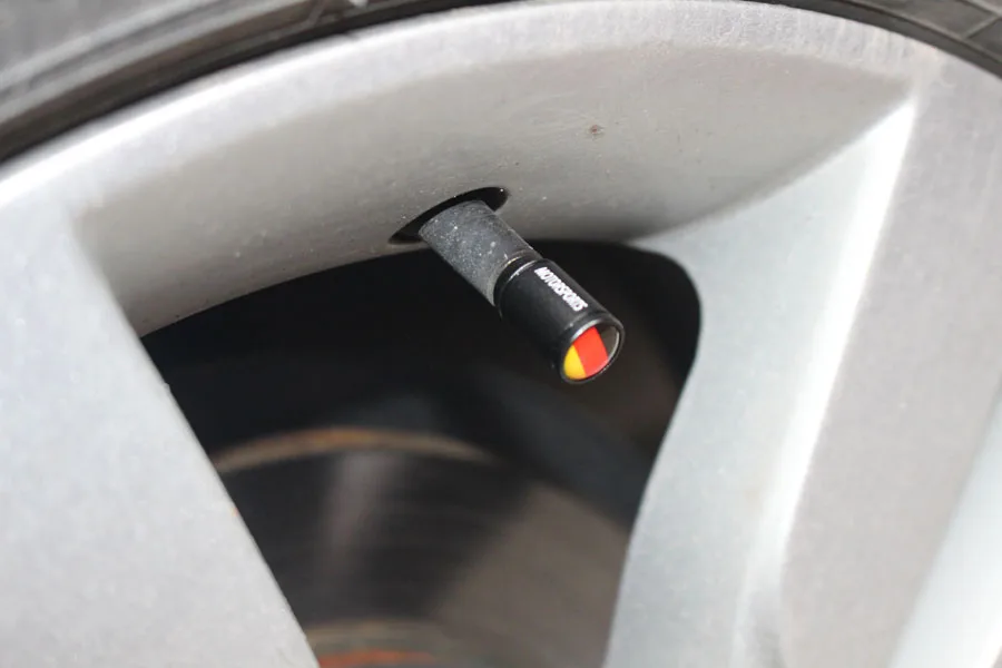 

4Pcs/lot Germany flag Moto Bike Car Tires Wheel Valve Cap Dust covers Car Styling for Universal Cars Motorcycle