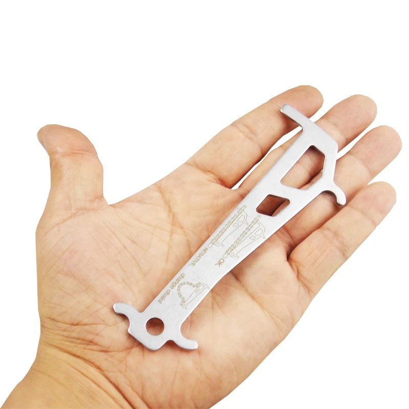 

Stainless Steel Bike 2 In 1 Chain Checker MTB Bike Road Bicycle Chain Wear Loss Indicator Measurement With Chain Hooks W1
