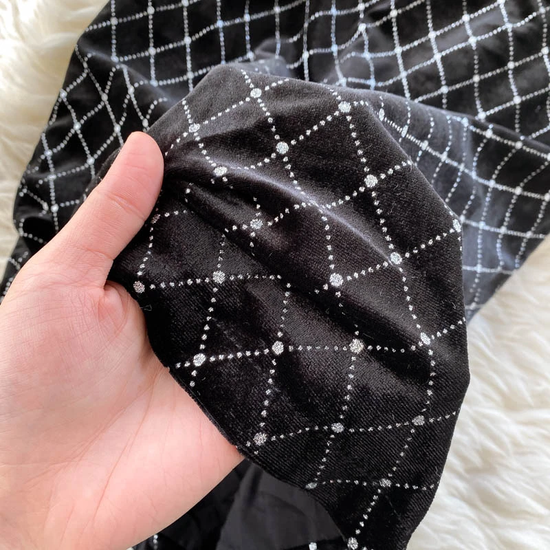 

2021 New Elegant Bow Tie Collar Lantern Sleeve Grid Black Dress Plus Size Vintage Women Spring Autumn Velvet Party Dress