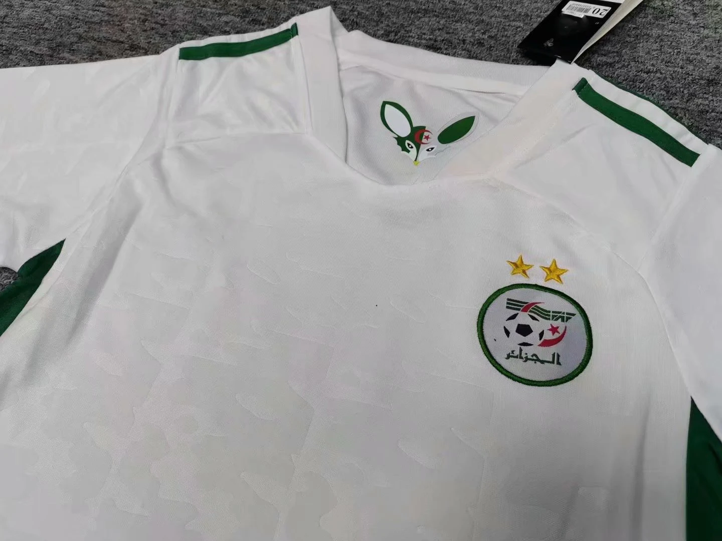 

New 2021 21 Algeria KIDS MAHREZ FEGHOULI Jerseys 2020 Africa Cup SLIMANI BENNACER ATAL Home Away children Shirts