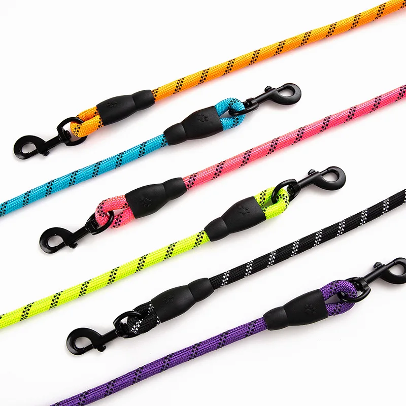 

New Pet Reflective Traction Rope Nylon Round Rope Explosion-proof Foamed Cotton Handle Traction Belt Set