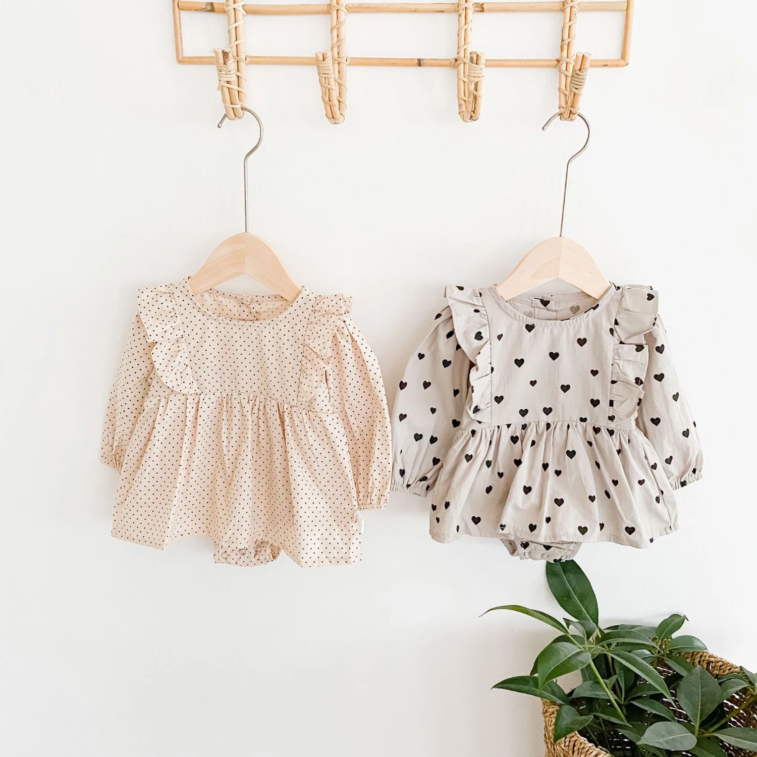 Детский хлопковый комбинезон с длинным рукавом и юбкой |