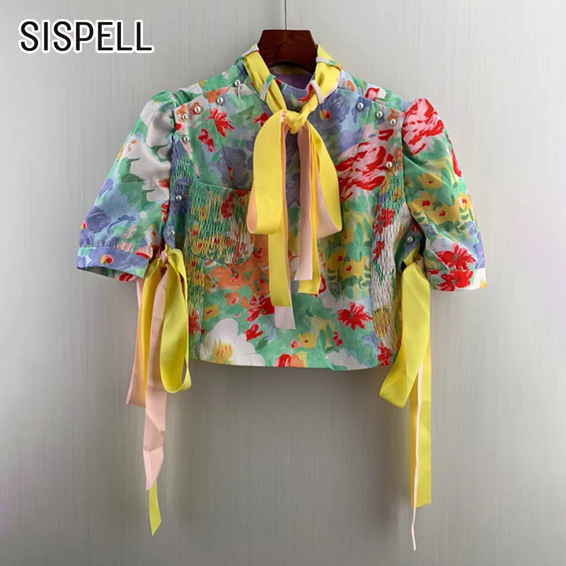

Shirts & Blouses