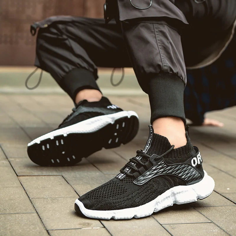 

White Running Shoes Lightweight Breathable Damping Sports Shoes For Men Walking Trekking Casual Sneaker Zapatillas