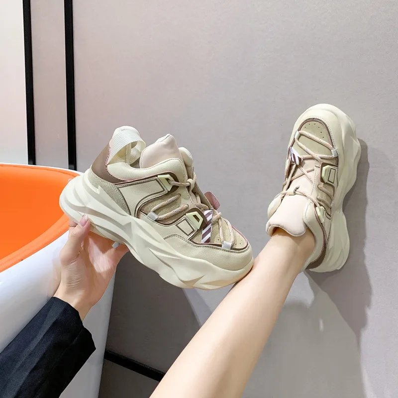 

Winter new women's sports shoes thick bottom casual shoes women's outdoor running shoes ins fashion women's shoes snow shoes