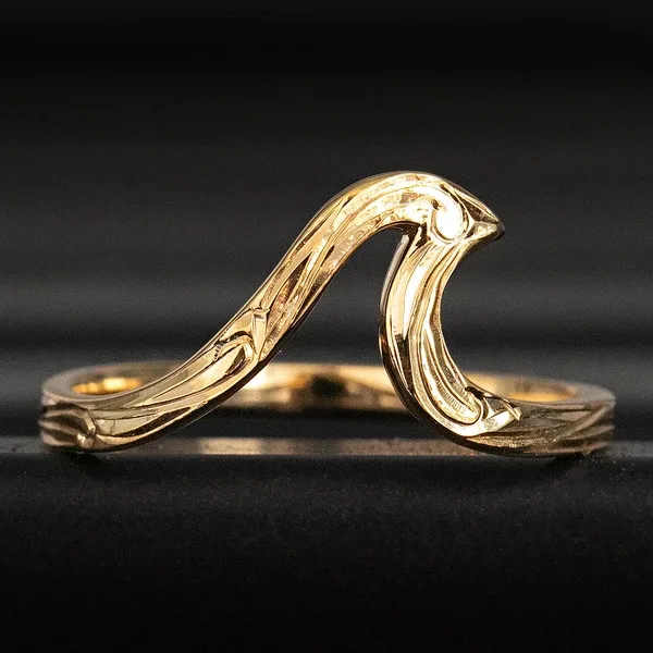 

2021 Simple Geometrical Wave Ring Stainless Steel Gold Color Party Finger Rings Jewelry Birthday Gift for Women Girls