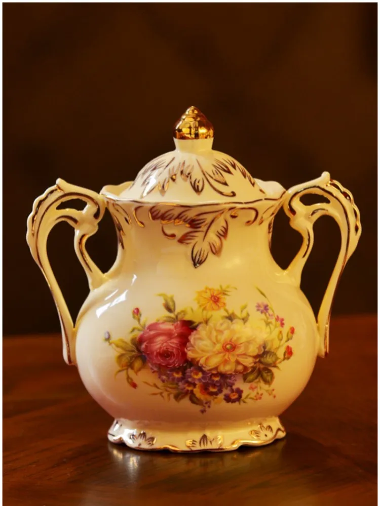 

European Palace Style Sugar Can Retro 350ml Sweet Storage Jar