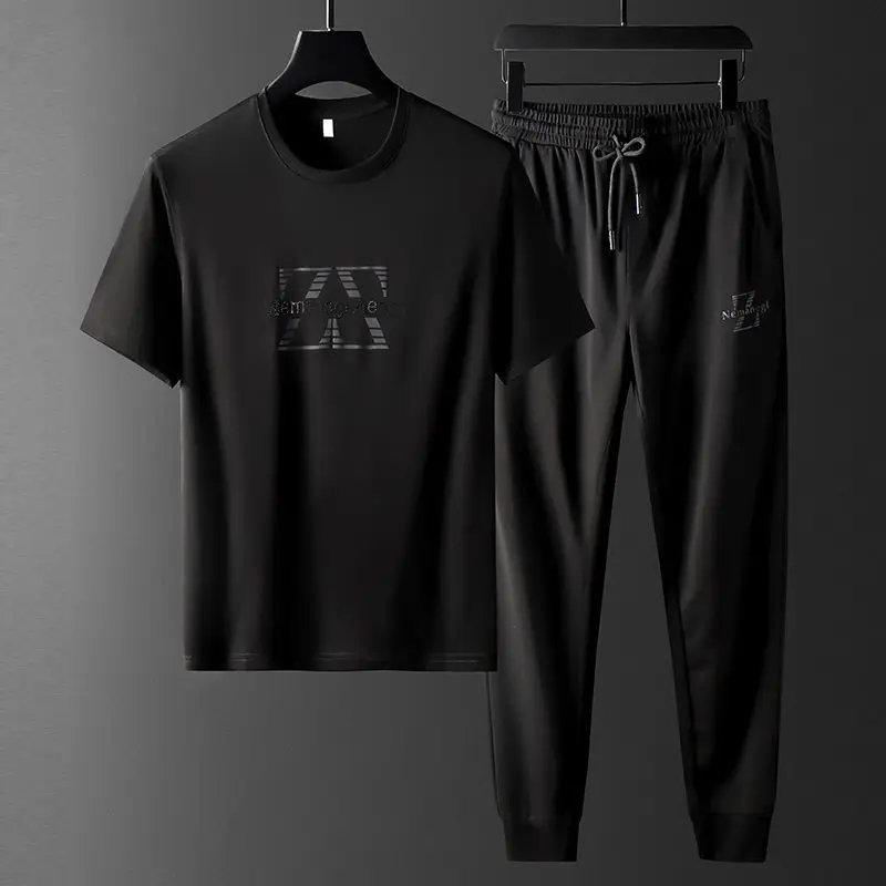 

Spring and summer luxury new tide brand short sleeve pants two-piece Korean men's clothing