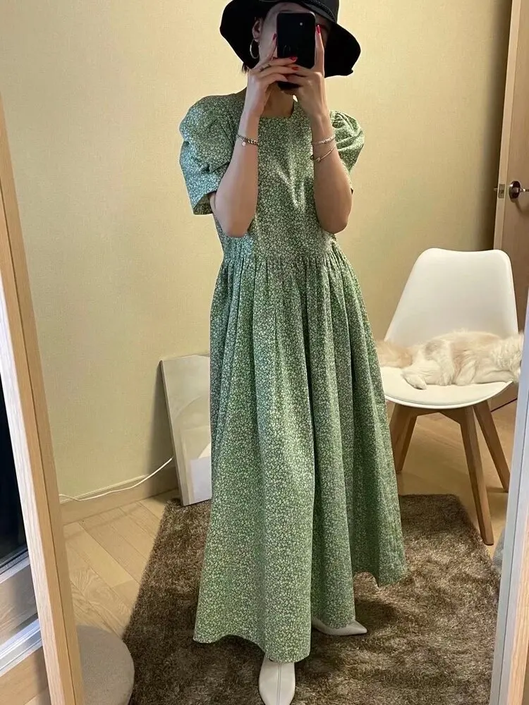 

Korean won's single quantity is not much, 2021 spring and summer new green pink floral long dress, high waist and thin