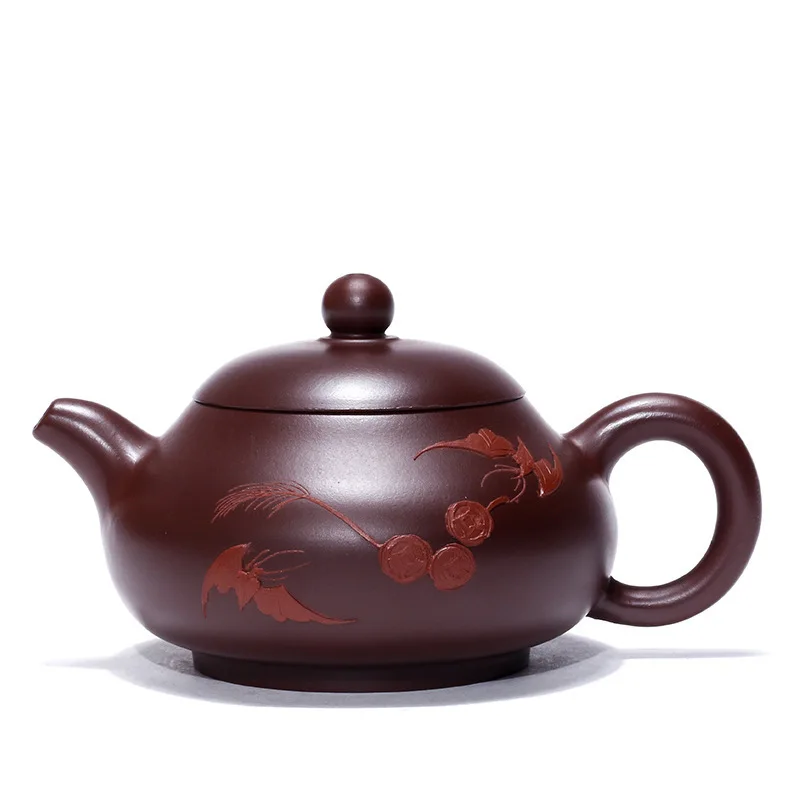 

Kitchen,Dining & Bar