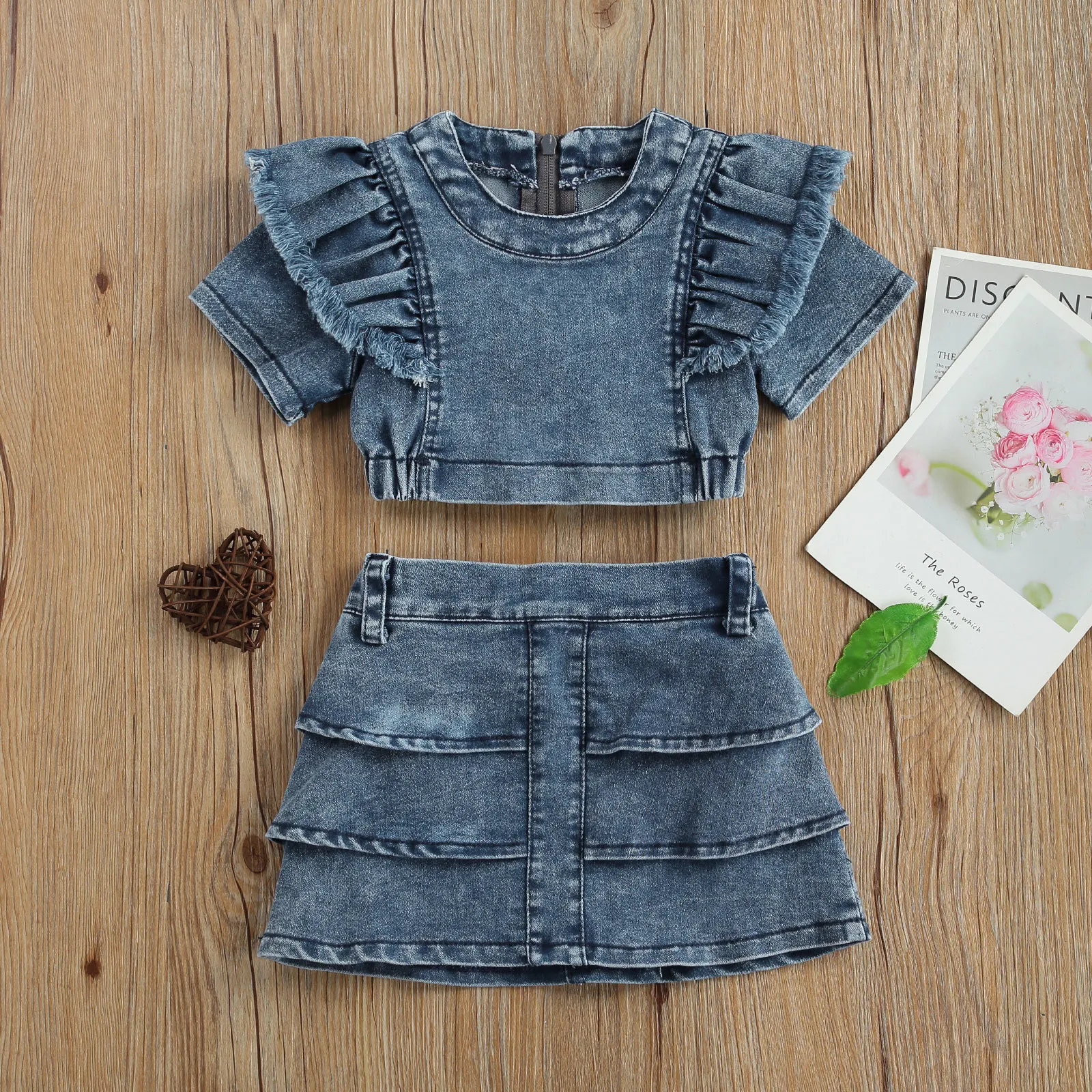 

2 Piece Toddler Summer Outfits Set Solid Color O-Neck Short Sleeves Crop Tops High-Waist Layered Skirt for Girls 1-6 Years