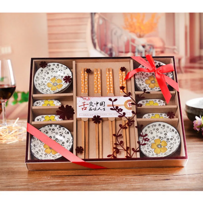 

Korean Plate Chopsticks Ceramic Tableware Set Gift Box Cherry Blossom Sushi Sashimi Soysauce Dish Dinnerware Set(12pcs/Set)