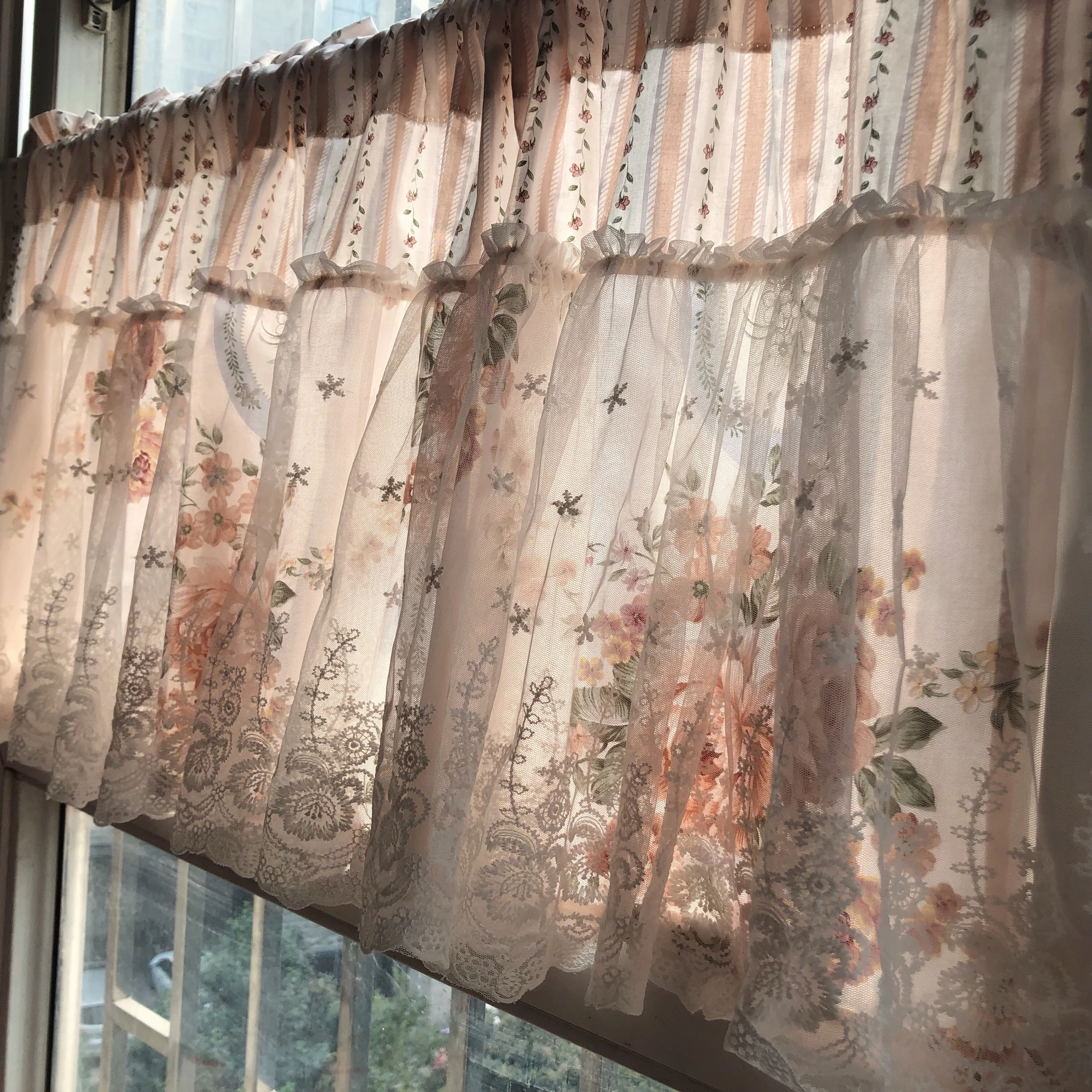 Светильник розовая хлопковая штора с цветочным рисунком белая вышитая пряжа