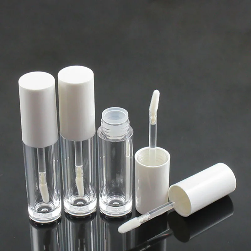 

200pcs 5ml Plastic Empty Lip Gloss Tubes Containers, Clear Refillable Lip Balm Bottles with Rubber Inserts
