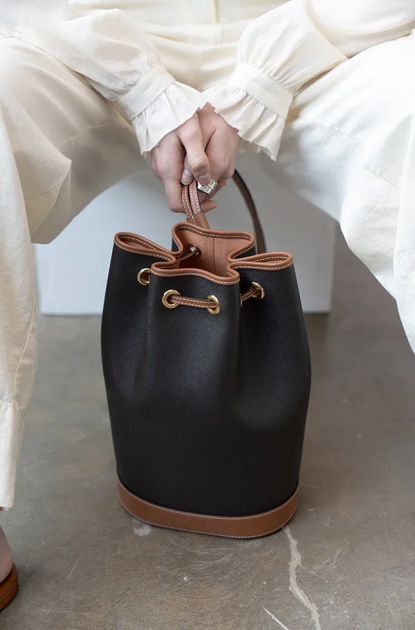 

Bucket Backpack bag for Teenager Girl Student women female Korean large capacity simple canvas bucket shoulder bag coffee