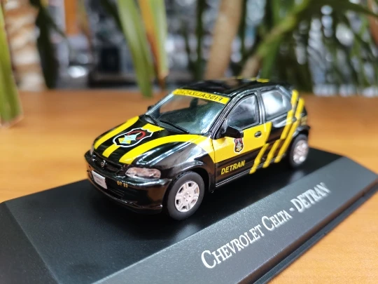 

Модель тележки из литого сплава IXO 1/43 для Chevrolet CELTA DETRAN