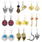 Серьги-подвески аниме невероятные приключения Джоджо, модные Висячие ювелирные изделия, KILLER QUEEN, Higashikata, Josuke, металлические серьги для косплея, игрушки, 1 пара