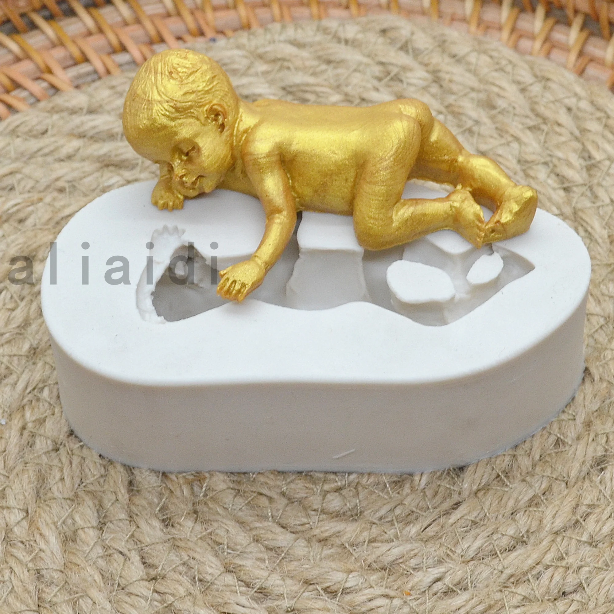 

3D Sleeping Baby Doll Silicone Cake Mold Face Down Baby Party Fondant Cake Decorating Tools Cupcake Chocolate Baking Mould AD314