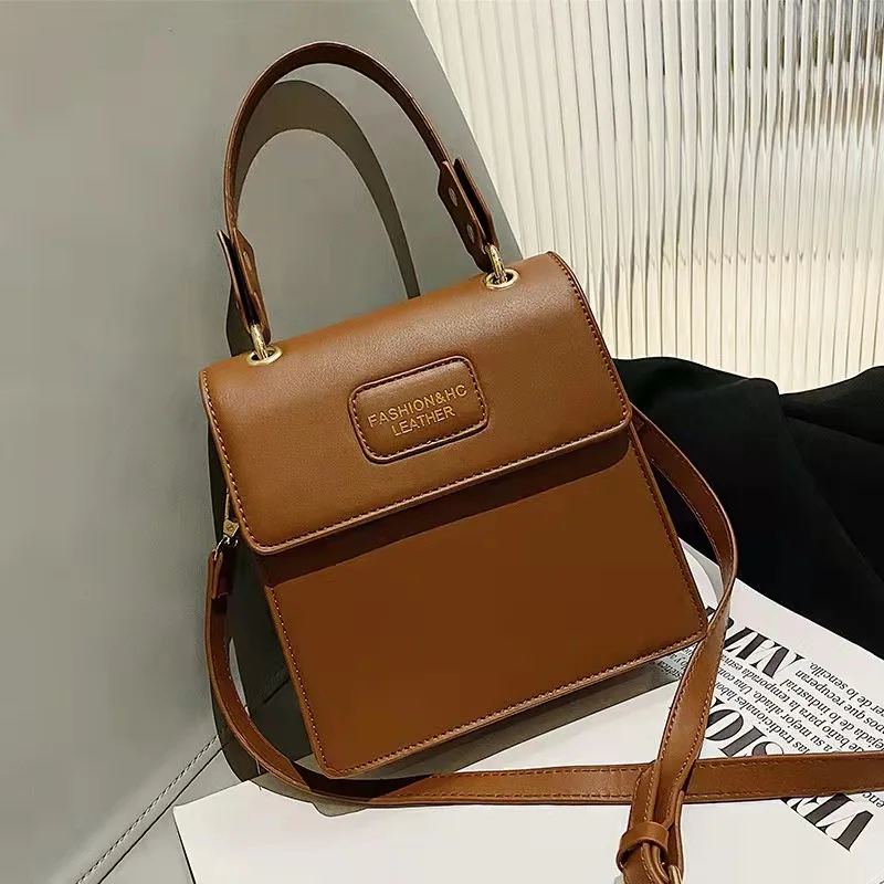 

Luxury brand new fashion large-capacity versatile one-shoulder portable tote bucket bag