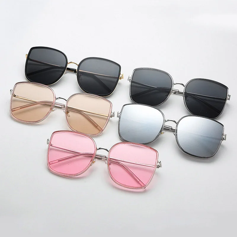 

New Luxury Vintage Cat Eye Sunglasses Women Fashion Square Sun Glasses Female Metal Frame Eyewar Retro Black Shades UV400 Oculo