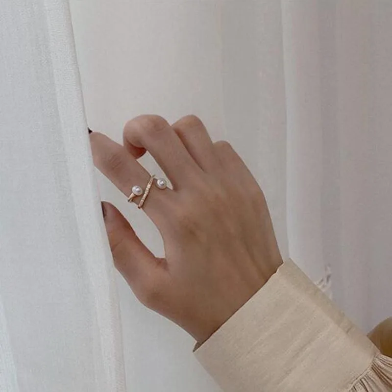 

New Fashion Women Korean Double Layer Elegant Simulated Pearl Beads Ring Adjustable Shiny Rhinestone Wedding Ring Party Jewelry