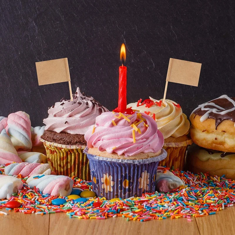 

200 Pack Blank Toothpick Flags Kraft Paper Flag Picks Cheese Markers for Cupcake, Food, Fruit, Party Decorations