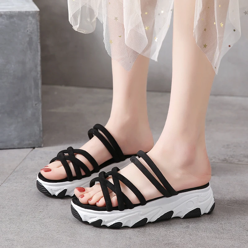 

Slippers Summer Women Wedge Shoes Platform Bath Slippers Wedge Beach Slope Flops Slippers Shoes Zapatos De Mujer 2021 New