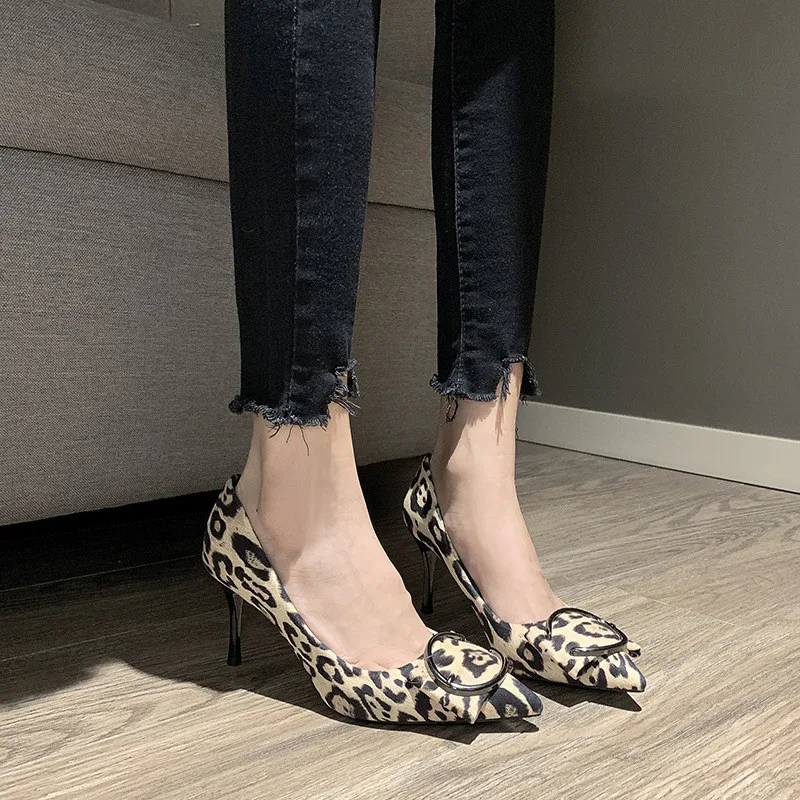 Женские туфли-лодочки с леопардовым принтом привлекательные свадебные на