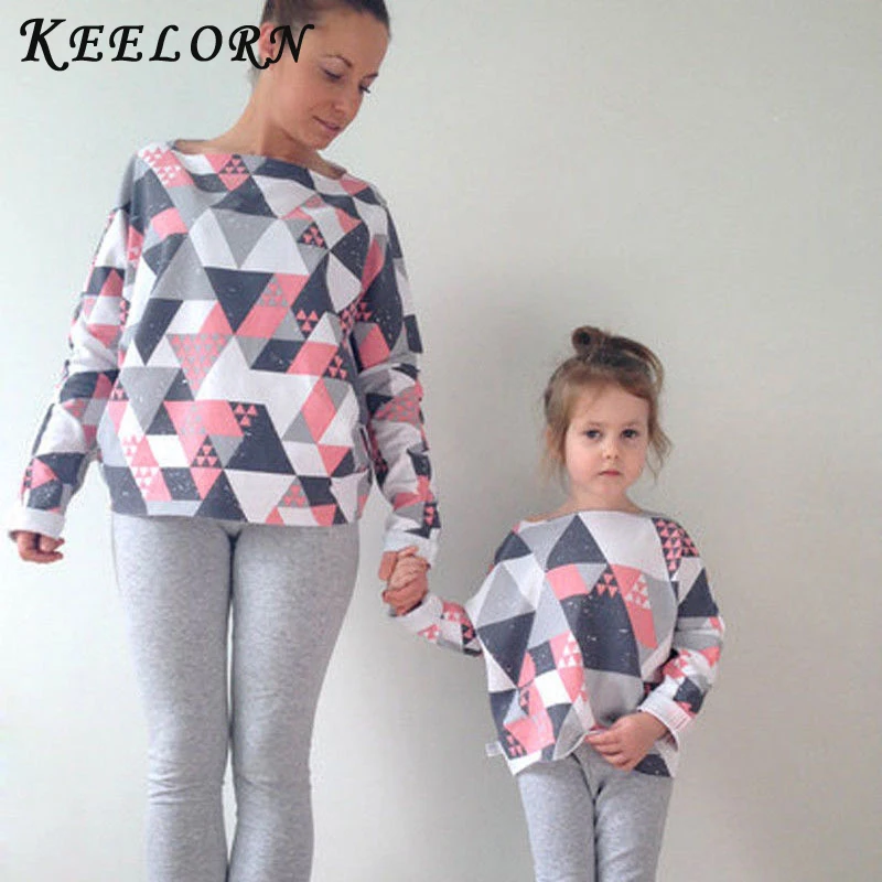Keelorn/одинаковые комплекты платье для мамы и дочки г. Костюм для родителей и ребенка одежда с длинными рукавами и геометрическим принтом для мамы и дочки