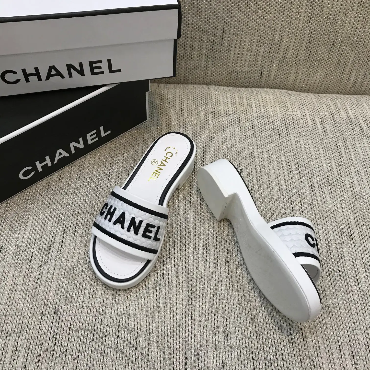

2021 high-qualityC75 luxury brand-name designer fashion ladies slippers high-heel sandals ladies casual shoes