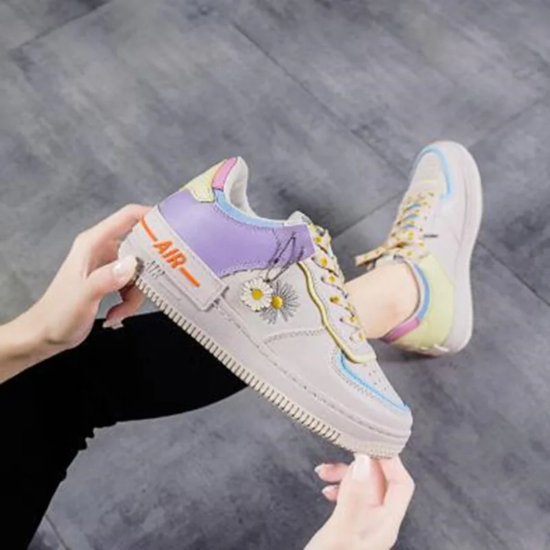 

Hot Sales Chunky Sneakers Women Casual Sports Shoes Fashion Breathable Tenis Feminino Lace Up Four Seasons Platform Sneakers