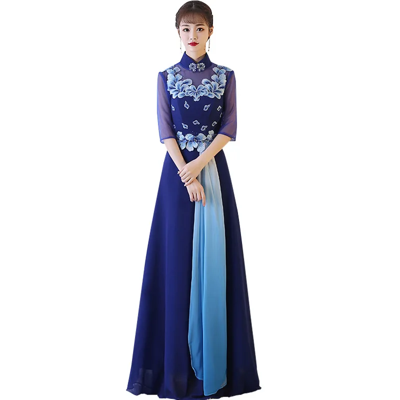 

Exquisite Appliques Lady Show Evening Dresses Hollow Out Half Sleeve Cheongsam Skirt Elegant Slim Long Mesh Dress Chinese Gown