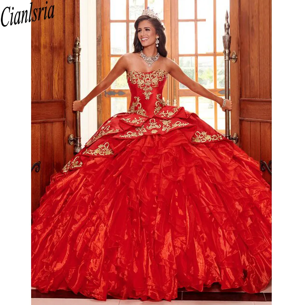 

2021 White Quinceanera Dresses Ball Gown Embroidery Gold Buttons Sweet 16 Dress Vestidos 15 Anos