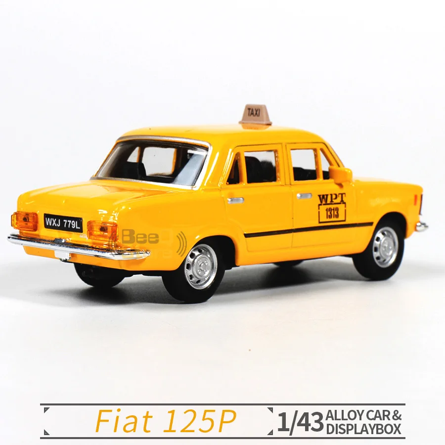 

1:43 Alloy Car Model Fiat 125P Varsavia 1980 Metal Vehicle 1/43 Die Cast Car Display Box Miniature Scale Diecast Cars Boy Toy