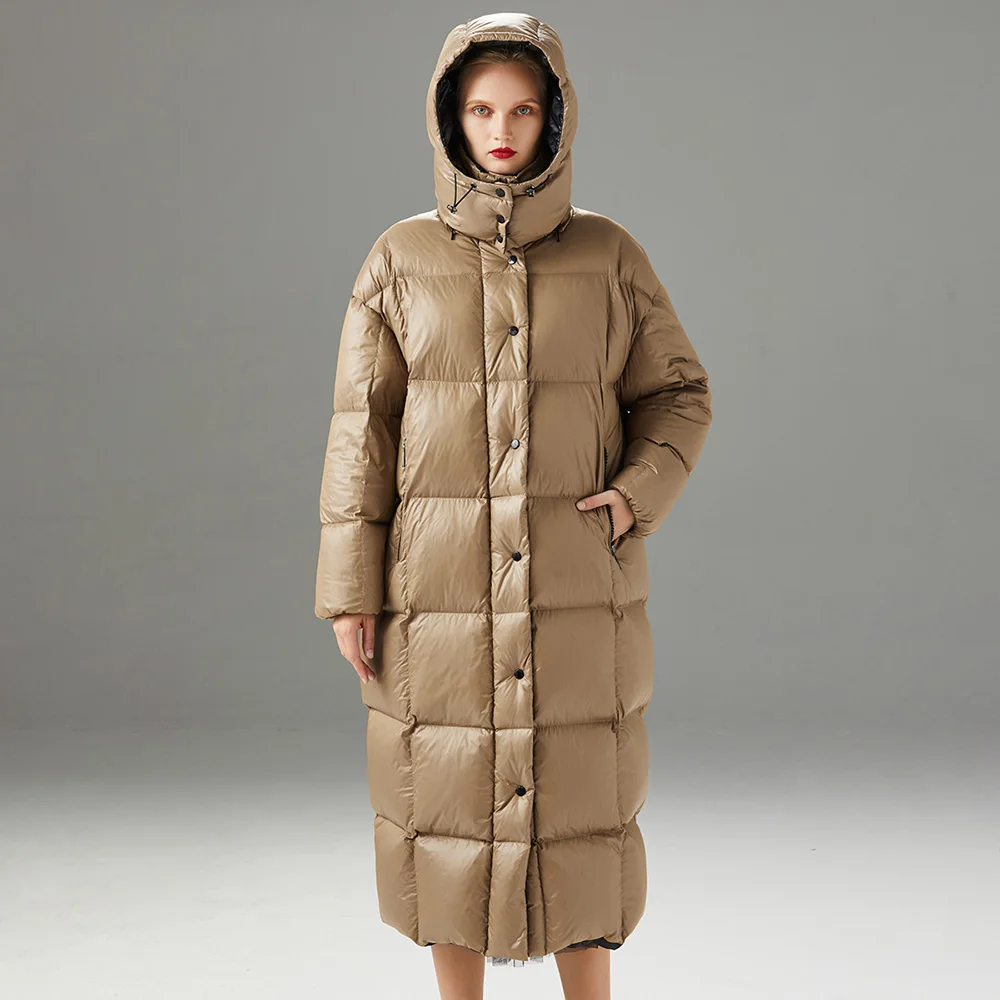 Женский пуховик с капюшоном теплый длинный на белом утином пуху защитой от ветра