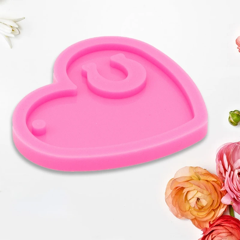 

Keychain Epoxy Resin Mold Shiny Glossy Heart and Horseshoe Keyring Pendant Casting Silicone Mould DIY Crafts Decorations