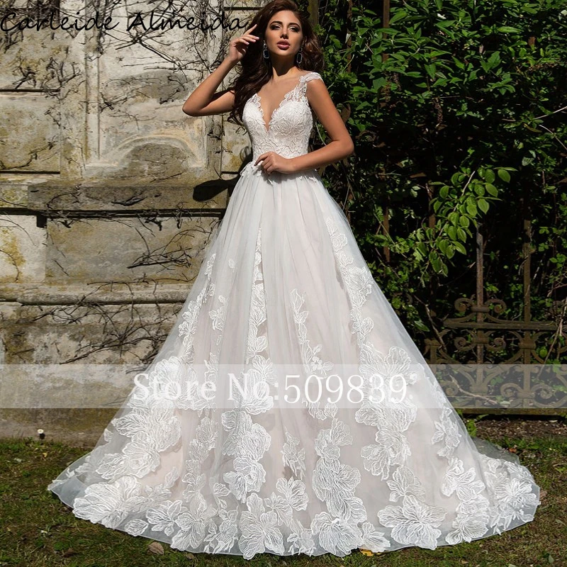 

Scoop Neck A-Line Wedding Dresses 2020 Unique Lace Appliques Wedding Party Dress Customized Bride Dress