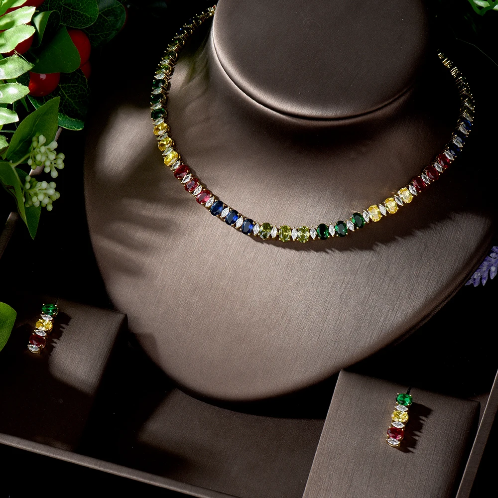 Роскошные свадебные украшения hiневесты из белого золота с фианитами в