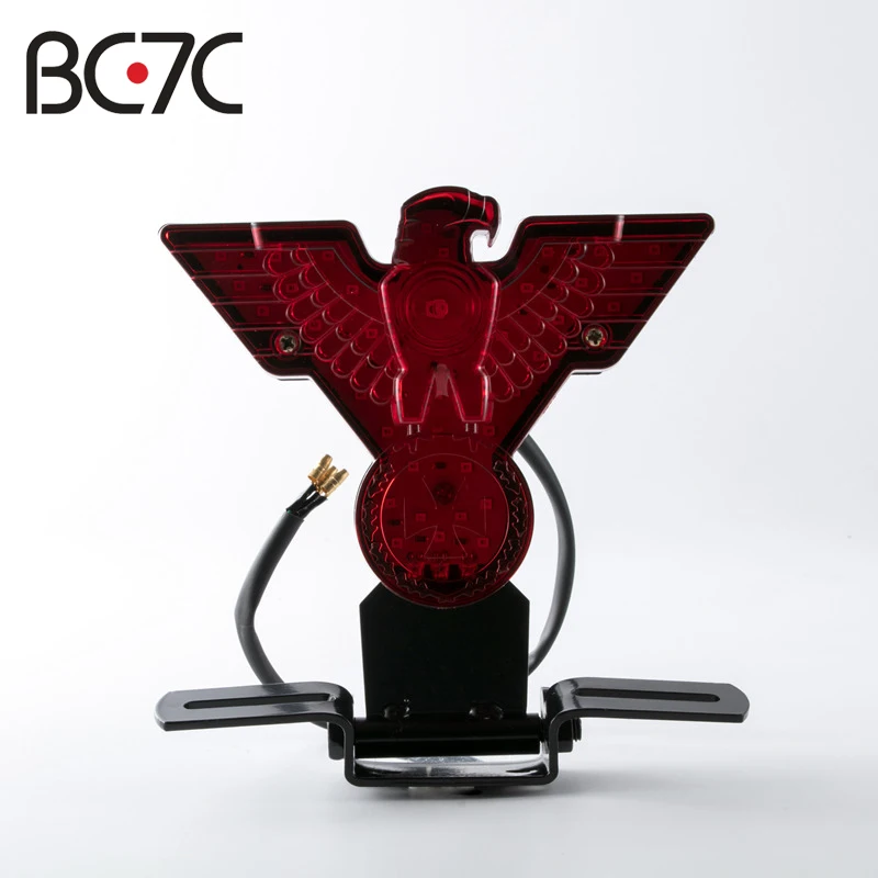 

Motorcycle Retro WarBird Eagle License Plate Red Brake Tail Light For Harley Bobber Chopper
