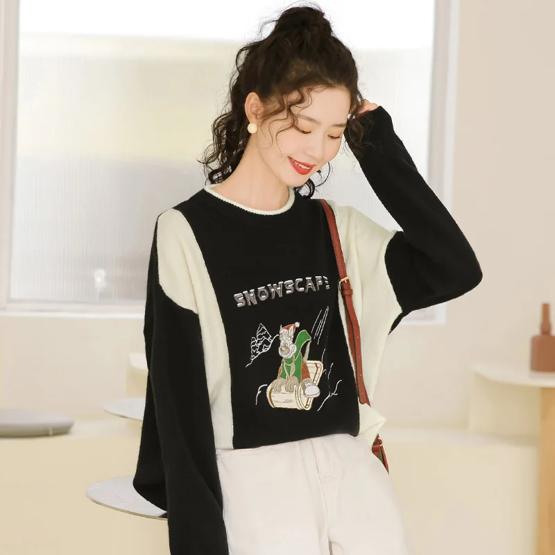 

Chic Khaki New Autumn and Winter Student Letters Sweater Women's Cartoon Embroidery Inner Sweater Color Matching Top Tide