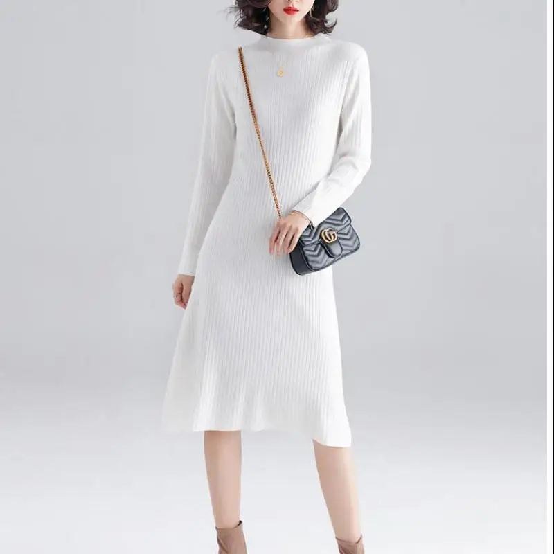 Осень-зима 2019 офисное женское платье с круглым вырезом 3 однотонных цвета вязаное