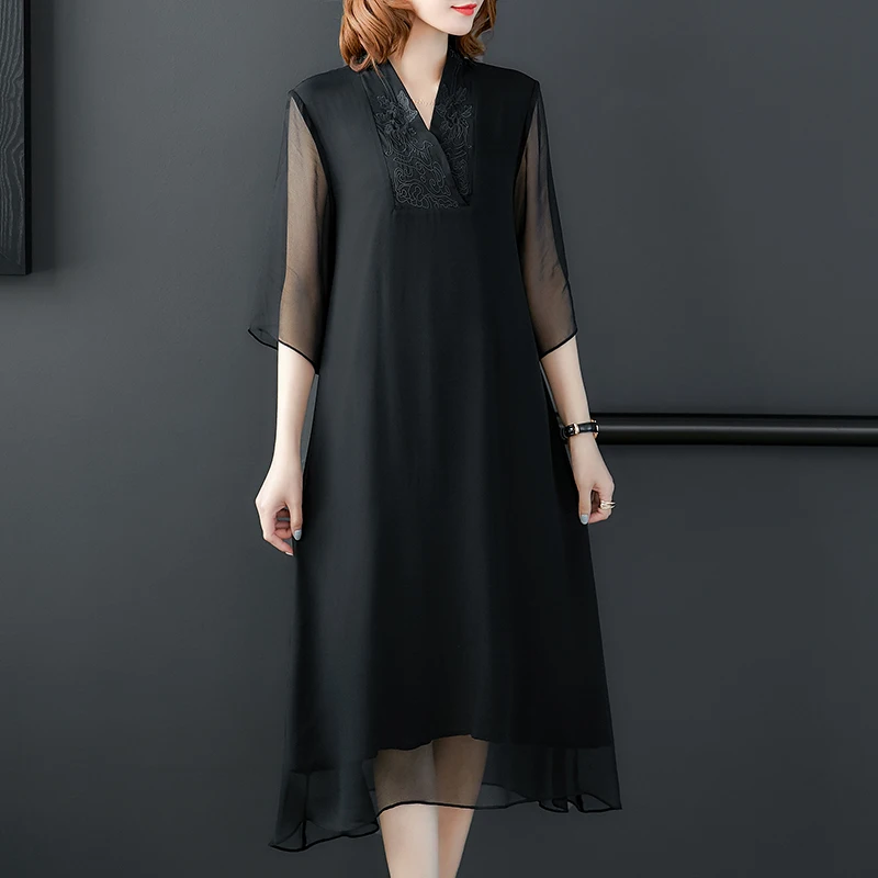 Черное шелковое платье Женский 2020 Сезон весна-осень Новинка Женские туфли