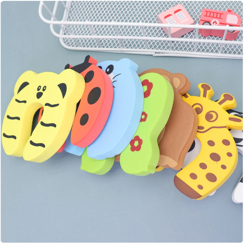 3Pcs/Lot Cute Cartoon Safety EVA Door Holder Security Stopper Baby Card Lock Newborn Care Child Finger Protector | Мать и ребенок