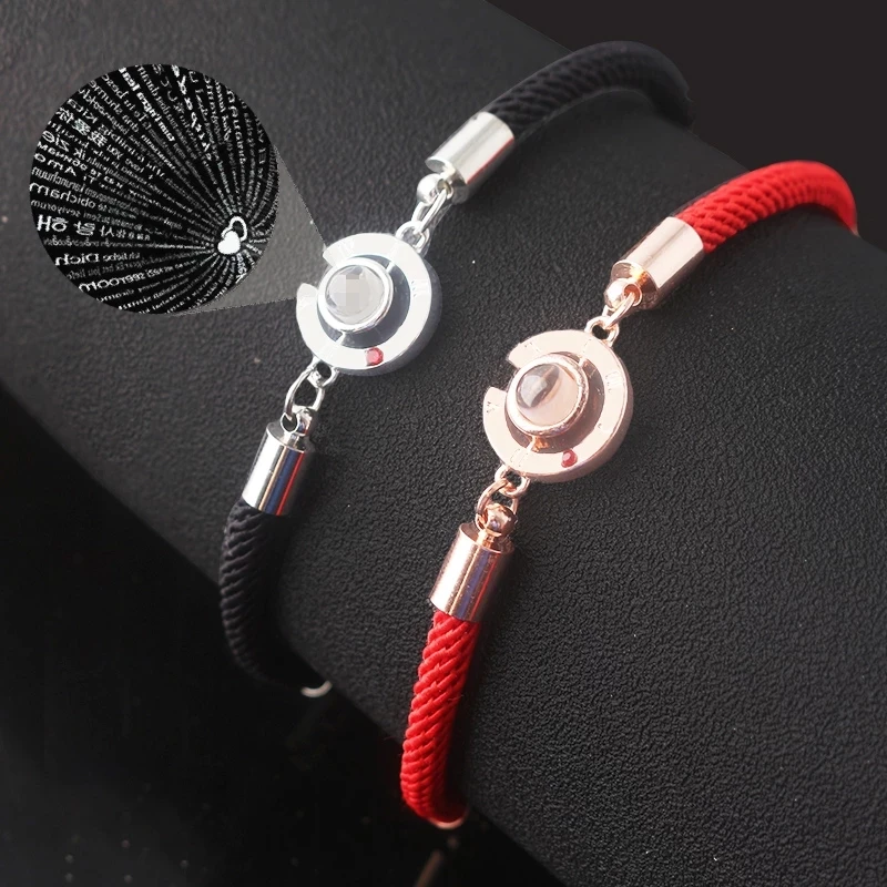 

Love Projection Bracelet Can be Customized And Customized Photo Bracelet Is A Precious Gift For Lovers, Family And Friends